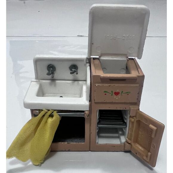 Vintage 1980 Mattel The Littles Die-Cast Furniture Set - Picture 7 of 9